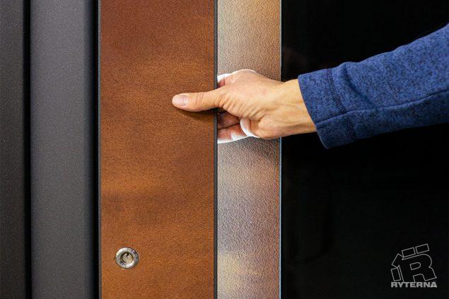 Integrierter Muldengriff mit LED